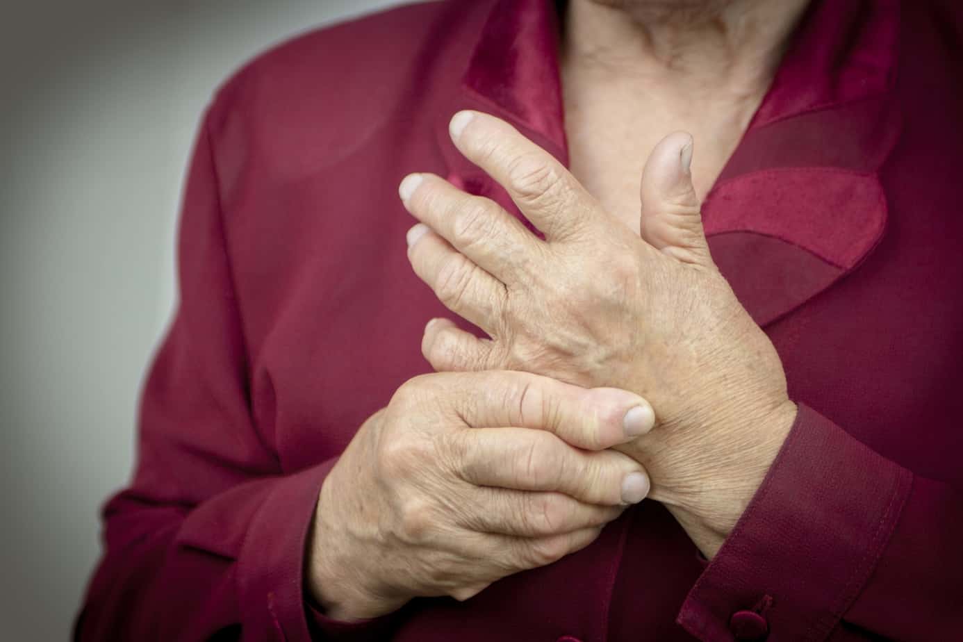 Acupressure for finger pain